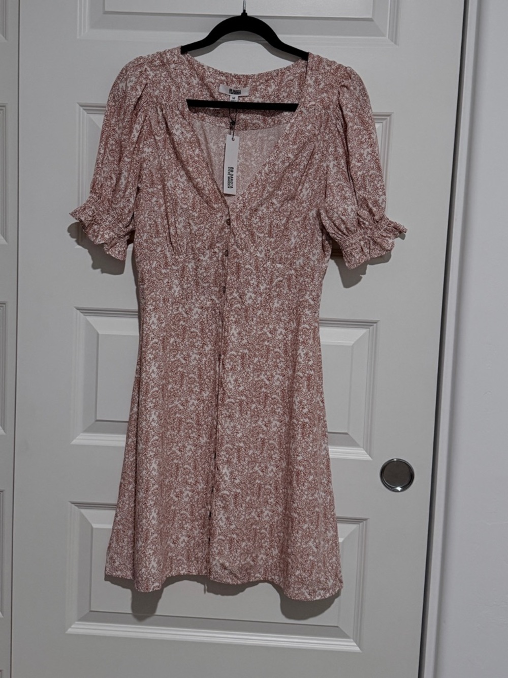 Steve Madden Dusty Pink Floral Button-Front Mini Dress Size M - Picture 2 of 9